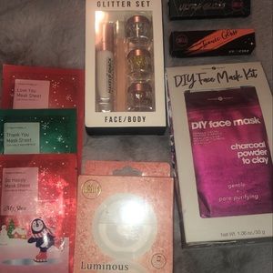 Makeup and mask bundle